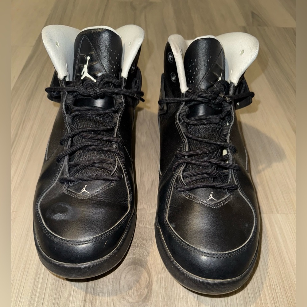 Nike FLIGHT Air Jordan Men's Black and White Sneakers